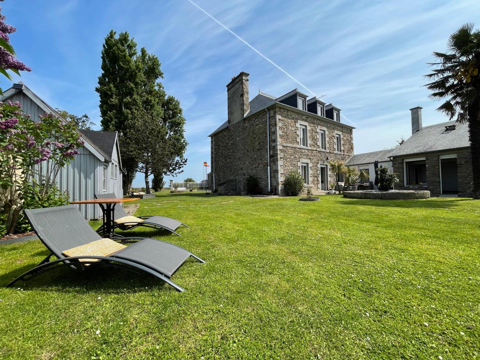 Hotel La Salmonière Le Vivier-sur-Mer Esterno foto